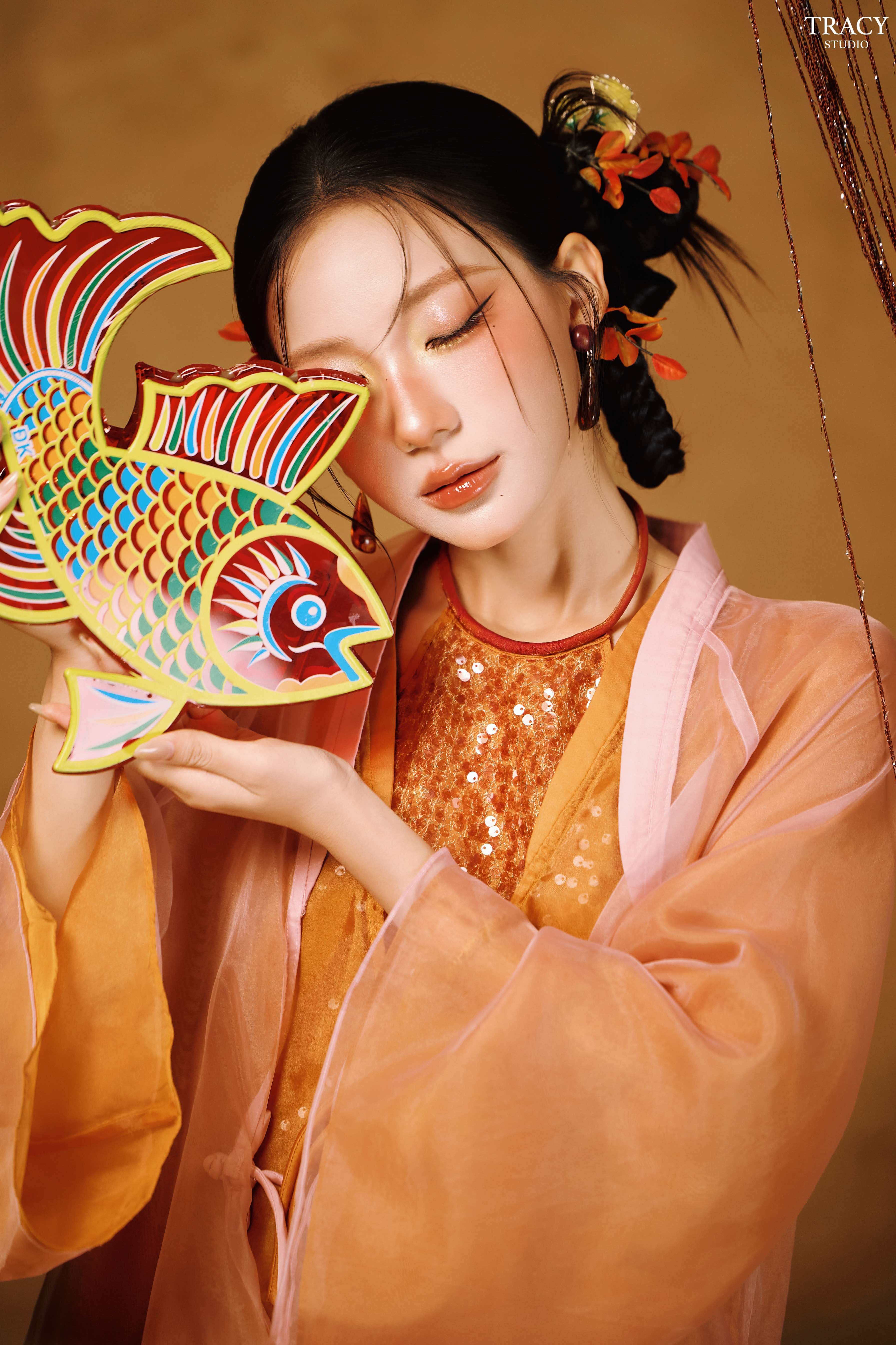 frontend/img/gallery/anh-tet-yem-ao-dai/tracy-chup-concept-trung-thu-thanh-ha (6).jpg